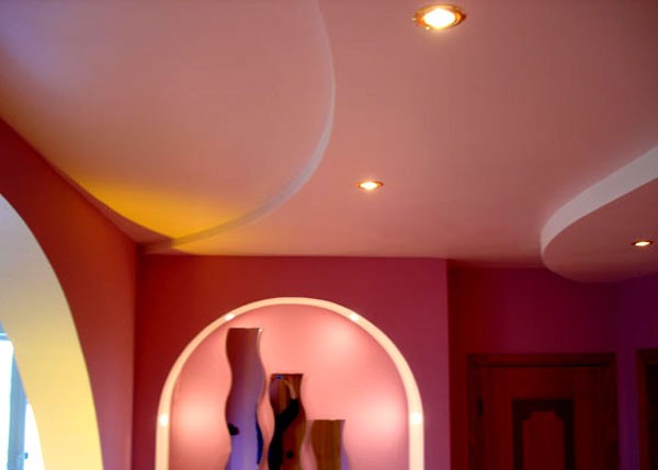 Потолок из гипсокартона с подсветкой. Фото 32