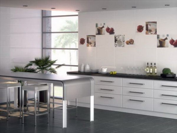 Белая керамическая плитка на кухне. Фото 31