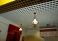 Потолок Грильято. Белый с коричневым. Фото 7