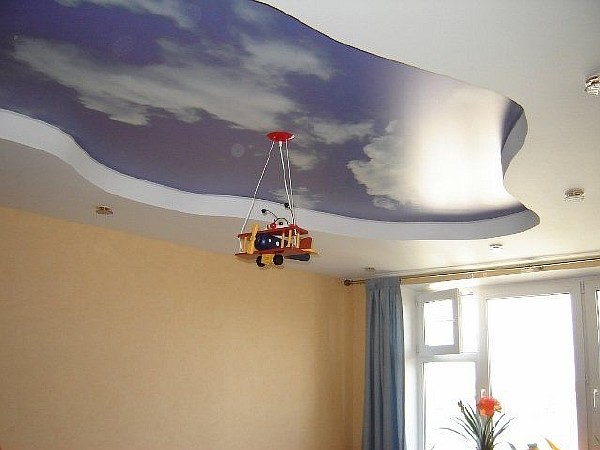 Многоуровневый потолок в детской комнате. Фото 21