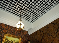 Ячеистый потолок Грильято. Фото 10